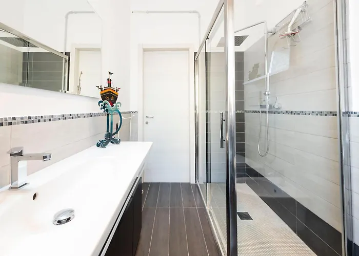 Teorema By Reasy&busy Apartment *